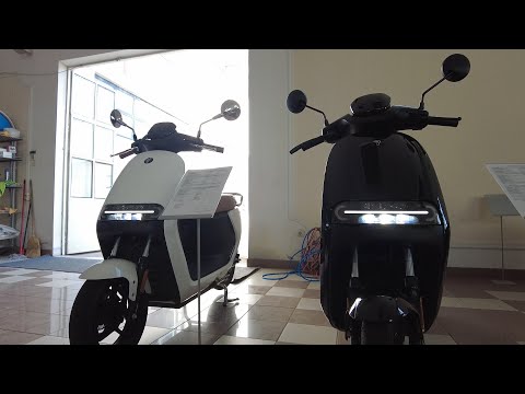 2023 Segway E125S Electric Scooter - Walkaround