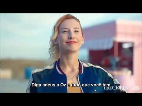 Red Hot Chili Peppers - Sick Love (Legendado PT-BR)