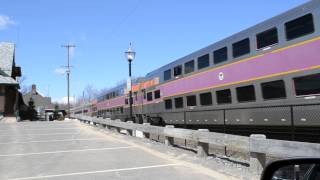 preview picture of video 'MBTA Commuter Rail Train Passes Bay State Commons in Westborough, MA'