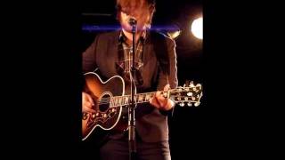 Bobby Long - The backing singer