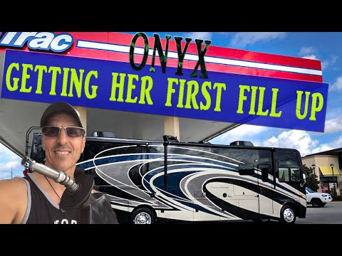 RV GAS STATION SAFETY / CLASS A MOTORHOME / RV TAIL SWING / RV LIVING