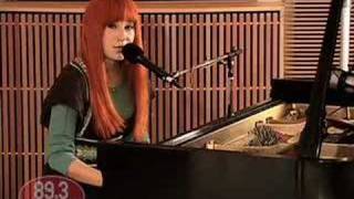 Tori Amos - Silent All These Years