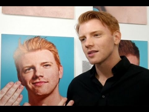 Melabel Ulang Stereotip Pria Berambut Merah