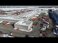 Dronebeelden tonen schade aan ingezakte loods Duiven
