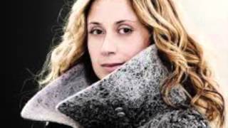 Lara fabian - Givin&#39; Up On you   [HQ]