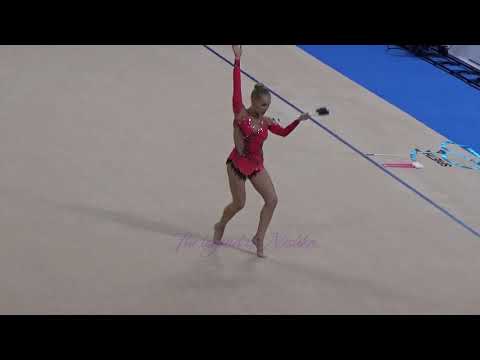 Josefine OLSSON (SWE) clubs - 2015 Stuttgart worlds Qualifs