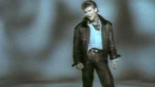 Download lagu a-ha - Stay on these roads [HD 720p] [Subtitulos Español / Ingles] [Vídeo oficial] mp3