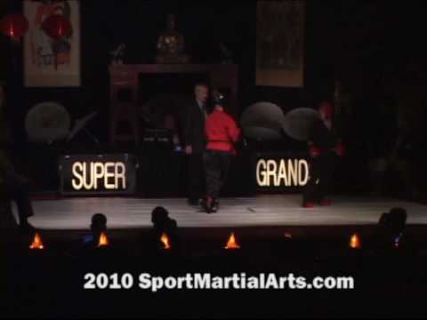 Kristen McCord v Lauren Ferguson - Wm Featherwgt Continuous Sparring (N-109) -2009 NBL Supergrands