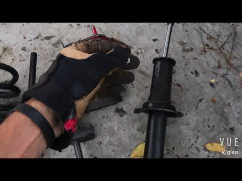 LS460 Lexus Front shocks / Struts replacement. Part 1