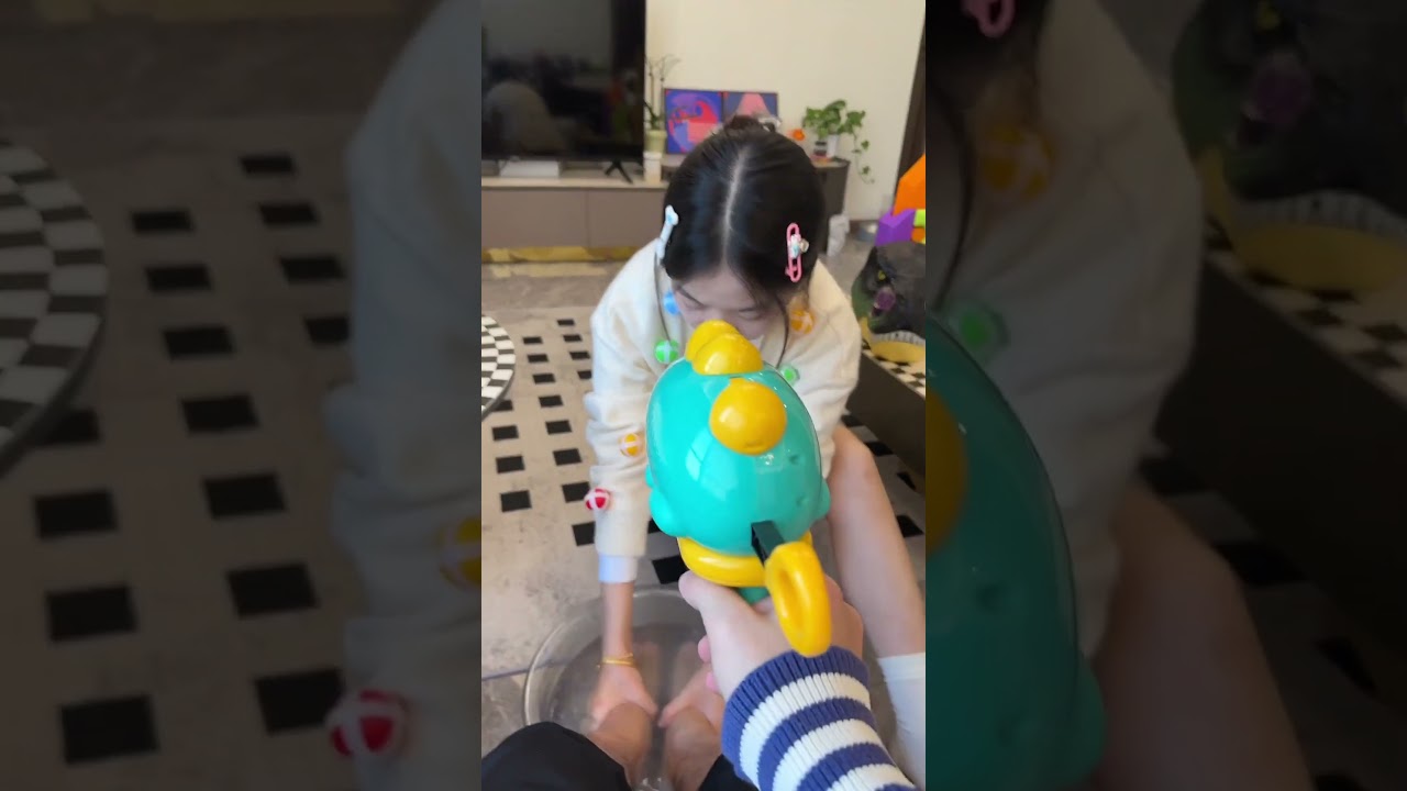 #Toys #Funny #Pranks #Couples #DailySharing #MarriedLife #Girlfriend #Love #Sweet