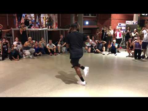 Yoandy "Yoyo Flow" - Salsa New Style - Calle de Timberos 2018