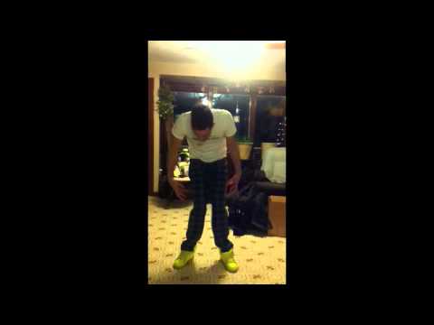 Skrillex || Scary Monsters and Nice Sprites || Dubstep Dance