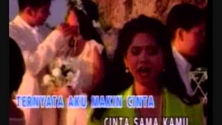 AKU MAKIN CINTA - Vina Panduwinata (Original VidClip 1996)