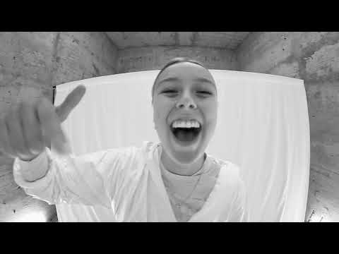 PTČ - PAPAGAJ (feat. Vazz)