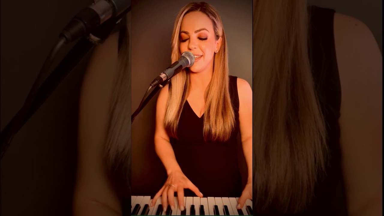 Promotional video thumbnail 1 for Kristen Carelle