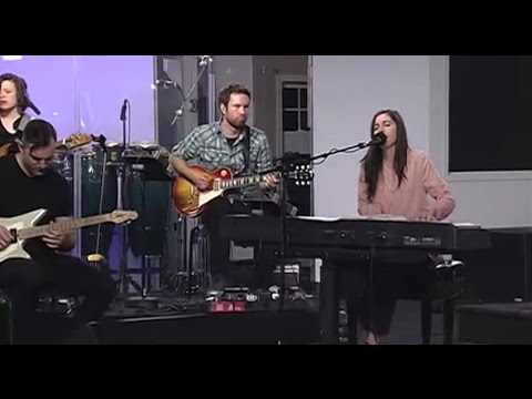 Laura Hackett - Cover Me (legendado)