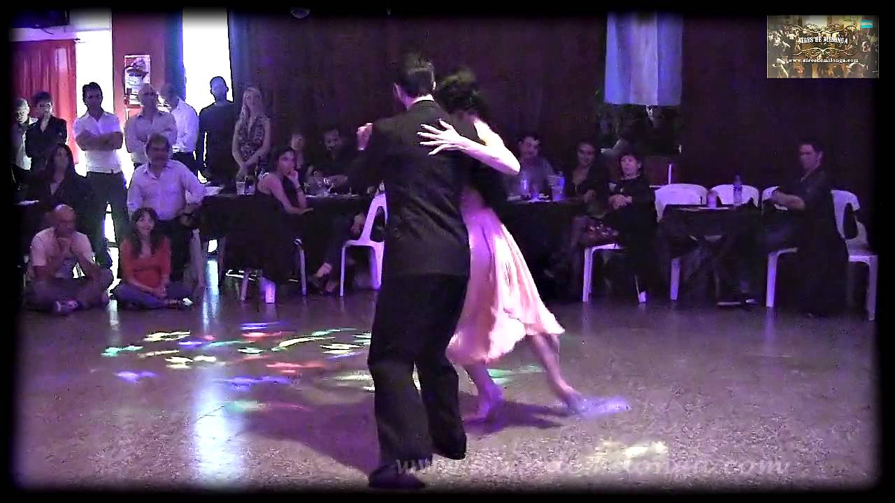 Video thumbnail for Majo Caballero y Filipe Lima Nobre en La Mimosa milonga  Tango en Buenos Aires