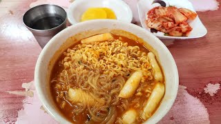 혜화역 가성비 맛집 : 둘리네 분식 착한한끼