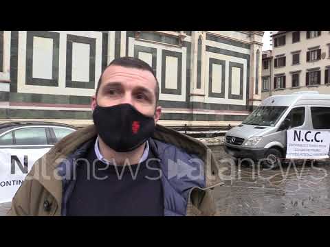 Driver-assisted car drivers in Florence's main square: "I haven't been paid for 14 months."