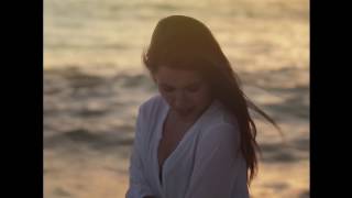 Can't feel my face - The Weeknd - Laura Mendes - Cover - VideoClip