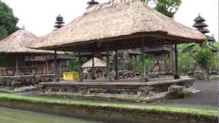 preview picture of video '(HD)バリ島・タマンアユン寺院-PuraTaman Ayun(Royal Temple of Mengwi)'