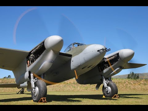 DH Mosquito first double engine run since 1952.