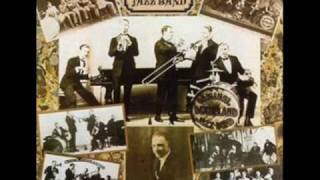 Music video thumbnail preview for Wingy Manone - Please Believe Me by Wingy Manone and His Orchestra
