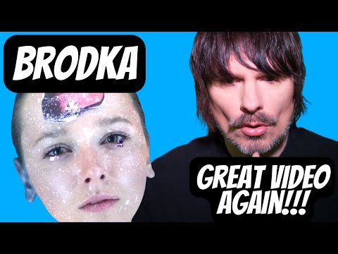 PRO SINGER'S first REACTION to BRODKA - HORSES