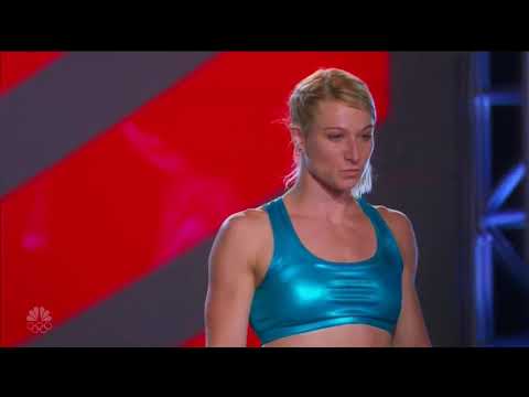 9.11.17 - American Ninja Warrior Jessie Graff covers the October Issue of Women's Health