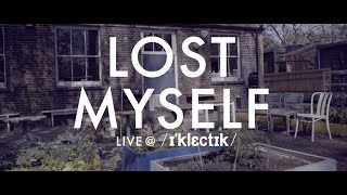 Video thumbnail of "Jordan Rakei - Lost Myself (Live at I'klɛktɪk Art Lab)"