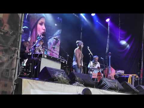 Siostry і Łotry - Dinozaur