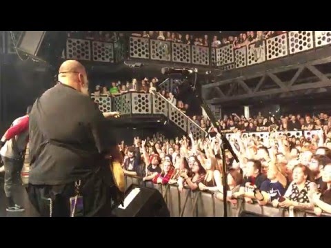 Bowling for Soup + Lacey - '1985' - Live in Bristol 2016