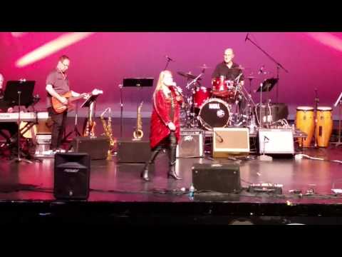 Don't Say You Don't Remember (LIVE) Beverly Bremers