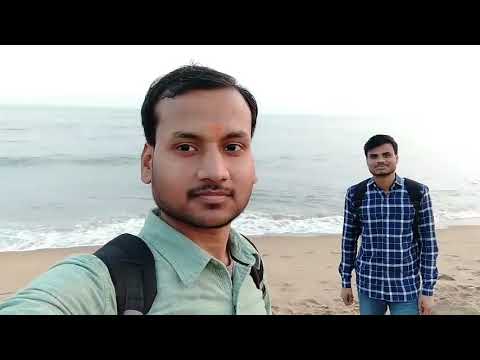 Mai aur mera friend avnish on the Puri beach 🏖️⛱️ odisha