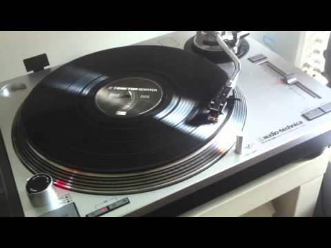 Technics 1200 and Audiotechnica AT-LP120 USB Turntables - A Story of Love and Heartbreak...