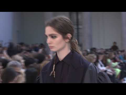 MAX MARA FW 2020-21, sfilata del 19 Febbraio 2020 a Milano