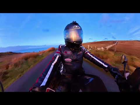 INSTA 360 X4 1 month old - Image 2