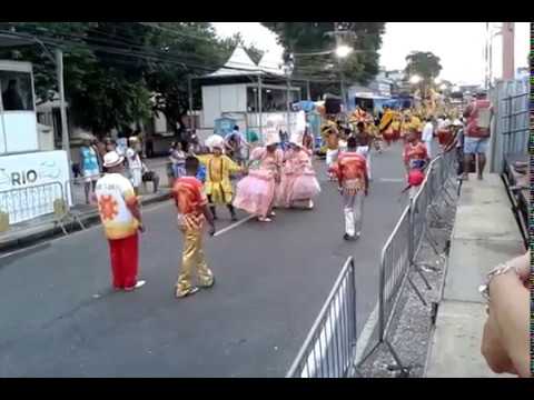 Unidos de Lucas 2017 - Comissão-de-Frente - A Corte e seu escravos.