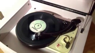 Pye Black Box Circa 1955. Playing Skip A Rope by Henson Cargill. I don&#39;t own the rights to the music