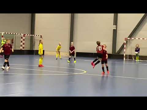 12.2.2022 P11 futsal piirinsarja. Ylöjärven Ilves (P10) - Tampereen Ilves (T11) 6-0.