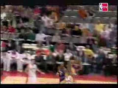 KOBE BRYANT EXPLODES FOR 46 - 6 Insane dunks. Vs Raptors