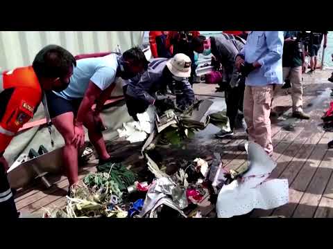 墜落したスリウィジャヤ航空のジェット機はエンジンの推力に問題があった (Crashed Sriwijaya Air jet had engine thrust issue)