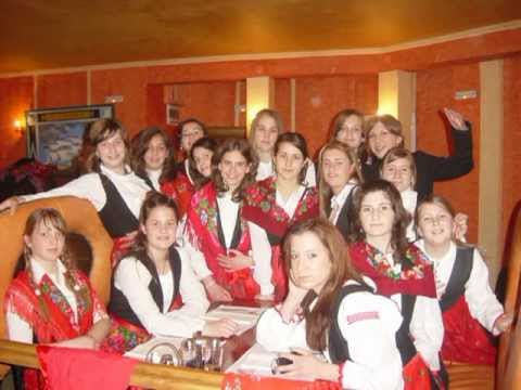 Dječja kl. Rapske fijolice / SRIDU STABAL U DUBRAVI