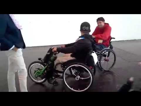 AARON FOTHERINGHAM TESTING THE BATEC ELECTRIC RAPID EDITION AT REHACARE - www.batec-mobility.com