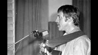 Высоцкий. Корабли постоят и ложатся на курс...