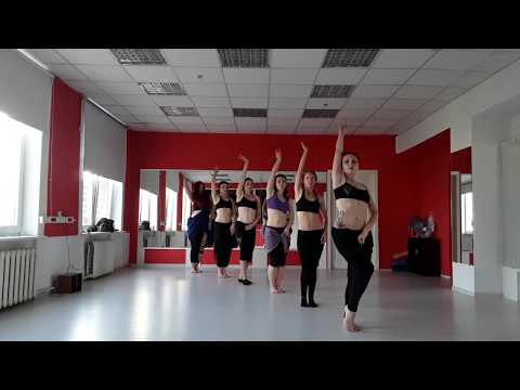 Group improvisation. Tribal fusion