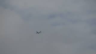 Emirates B777 approach Schiphol