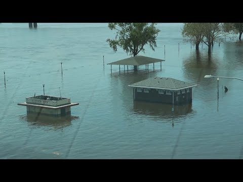 View of receding river from Davenport Skybridge