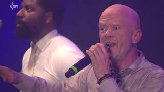 Jimmy Somerville (Bronski Beat) - Smalltown Boy !!! Live !!!