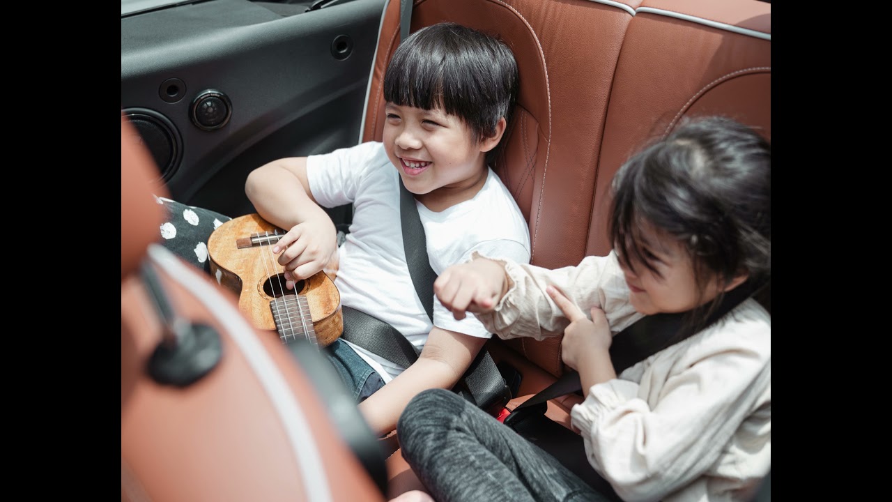 Copil?ria de ieri si de azi